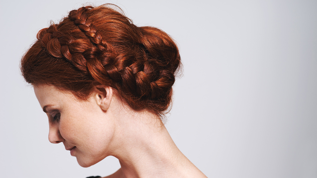 Illustration for article titled 6 Sexy Updos That, Full Disclosure, Will Slightly Increase Your Risk Of Being Snagged By A Helicopter Dangling A Hook On A Long Rope